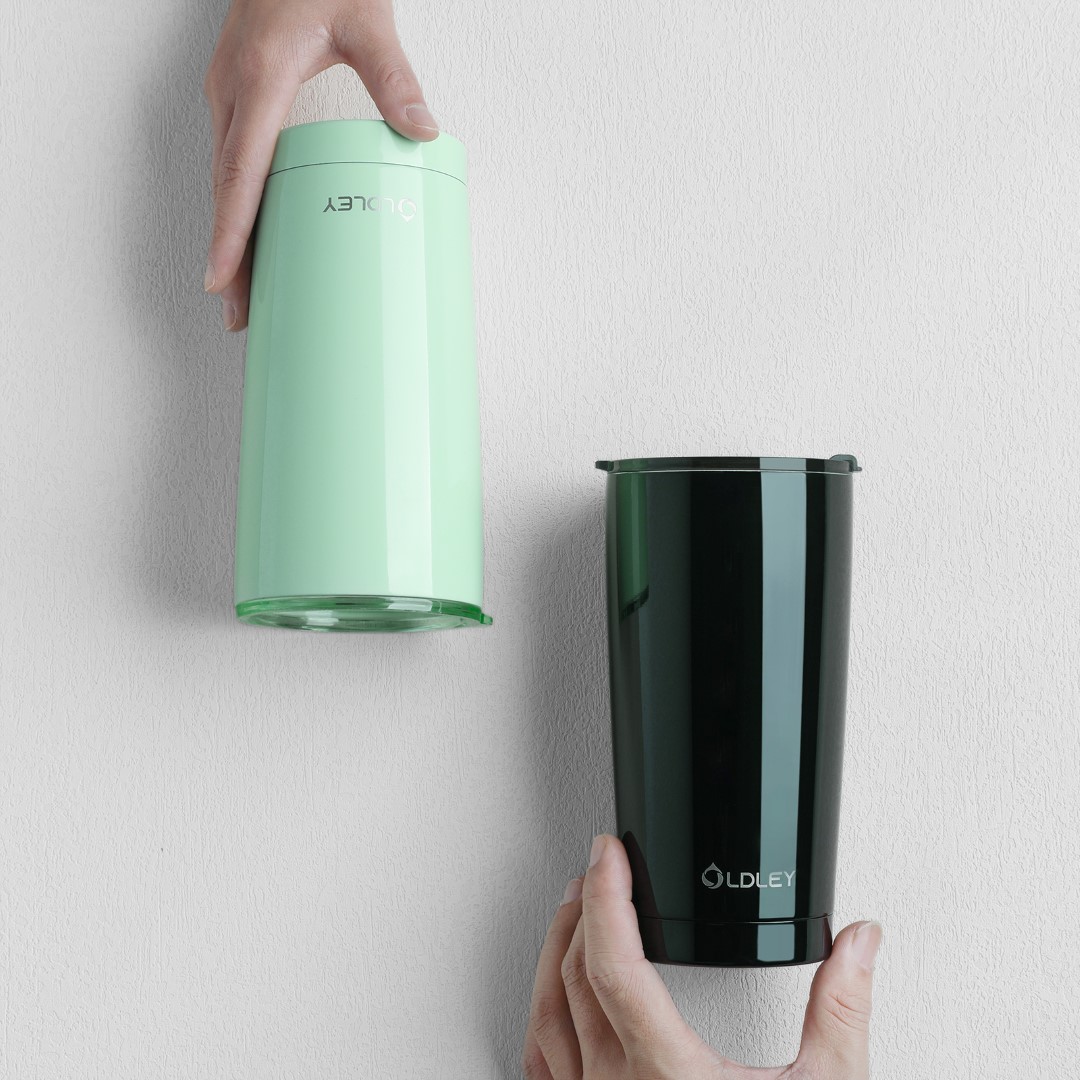 Insulated Travel Mug with Straw and Ceramic Lined Coating 30 oz Tea Vacuum Coffee  Tumbler with Lid and Brush, Mint Green 