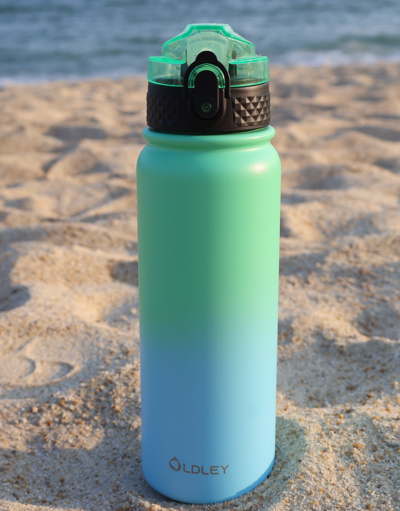 20oz Outdoor Travel Flask - Insulated Water Bottle for Camping - Image 8